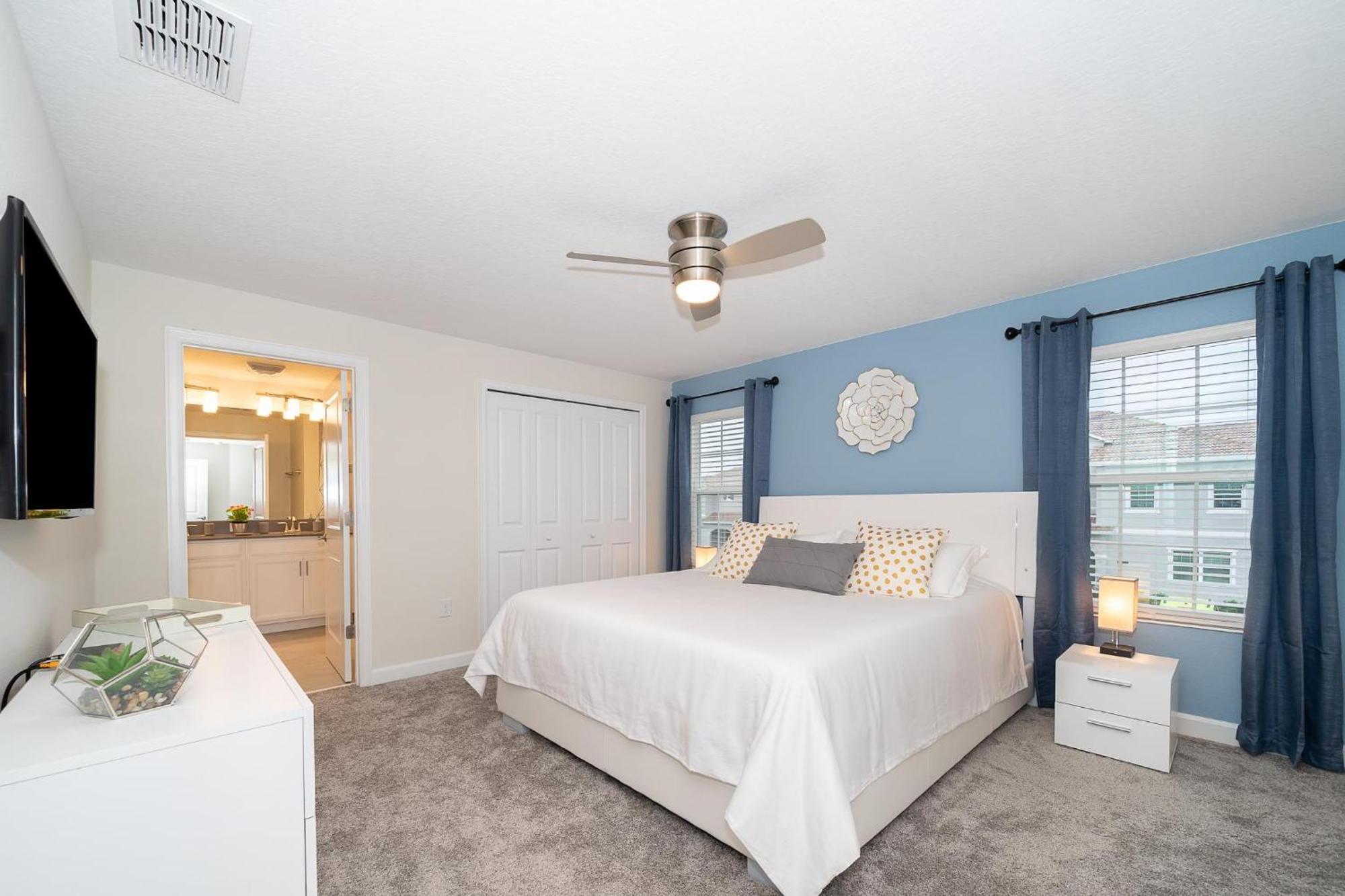 Holiday home 4830fa Townhouse 4 Bedrooms & 3 Bathrooms + Pool *
